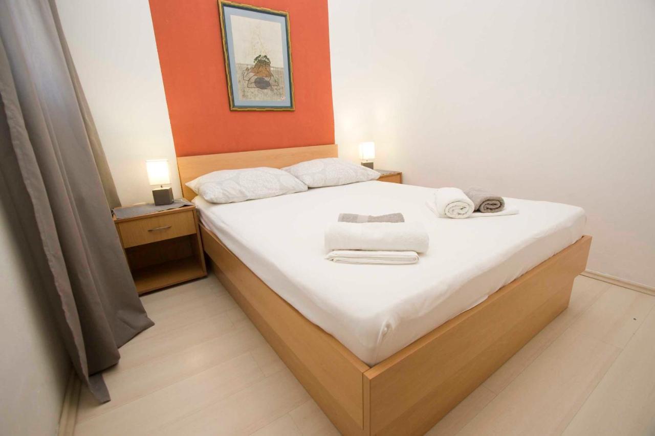 מאקרסקה Apartman Mia I Toni מראה חיצוני תמונה