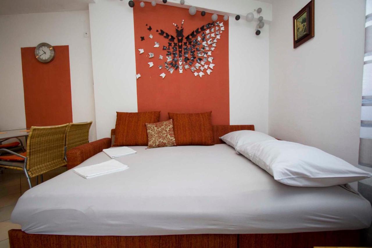 מאקרסקה Apartman Mia I Toni מראה חיצוני תמונה