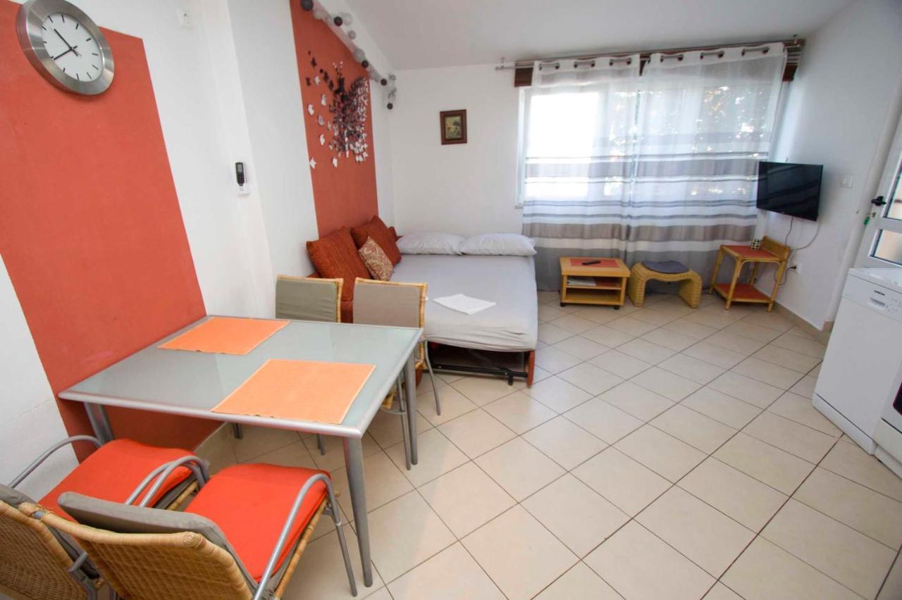 מאקרסקה Apartman Mia I Toni מראה חיצוני תמונה