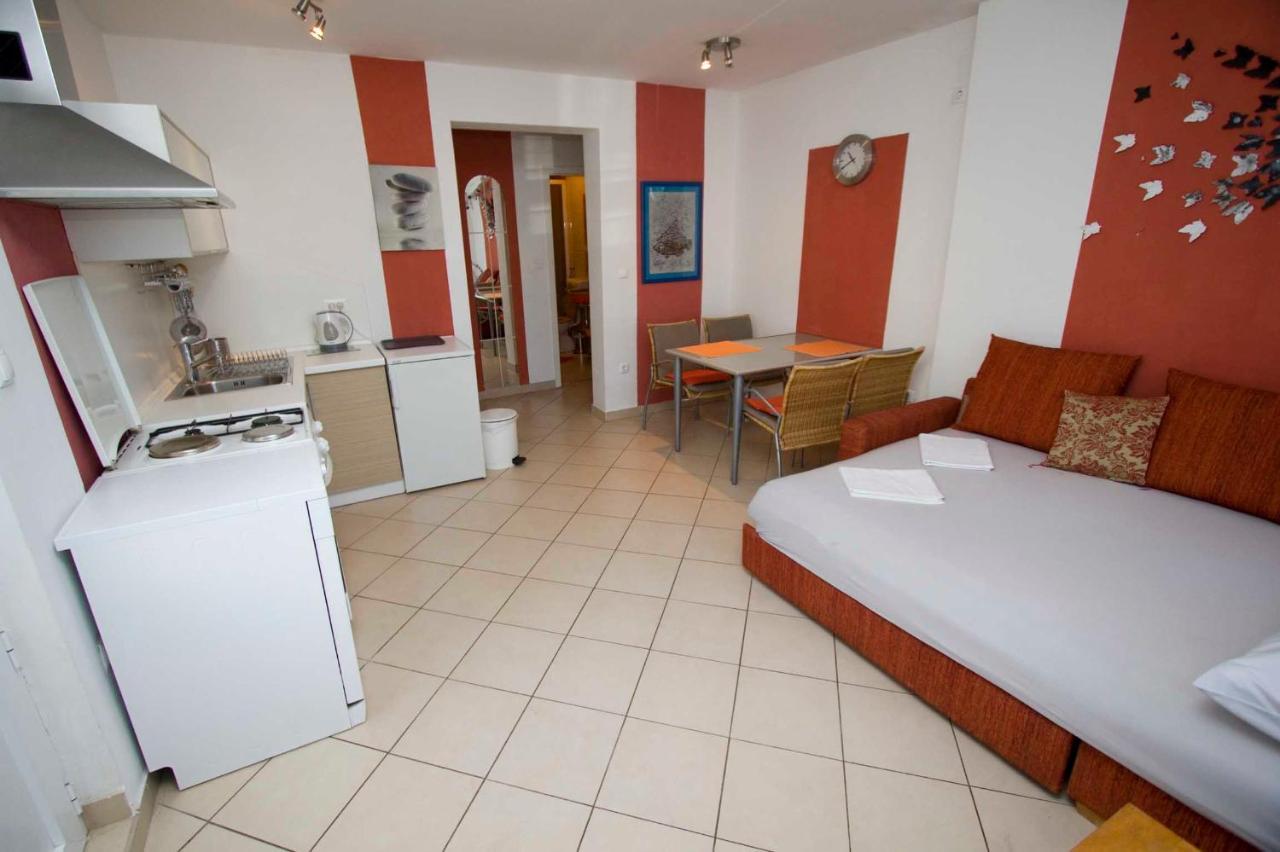 מאקרסקה Apartman Mia I Toni מראה חיצוני תמונה
