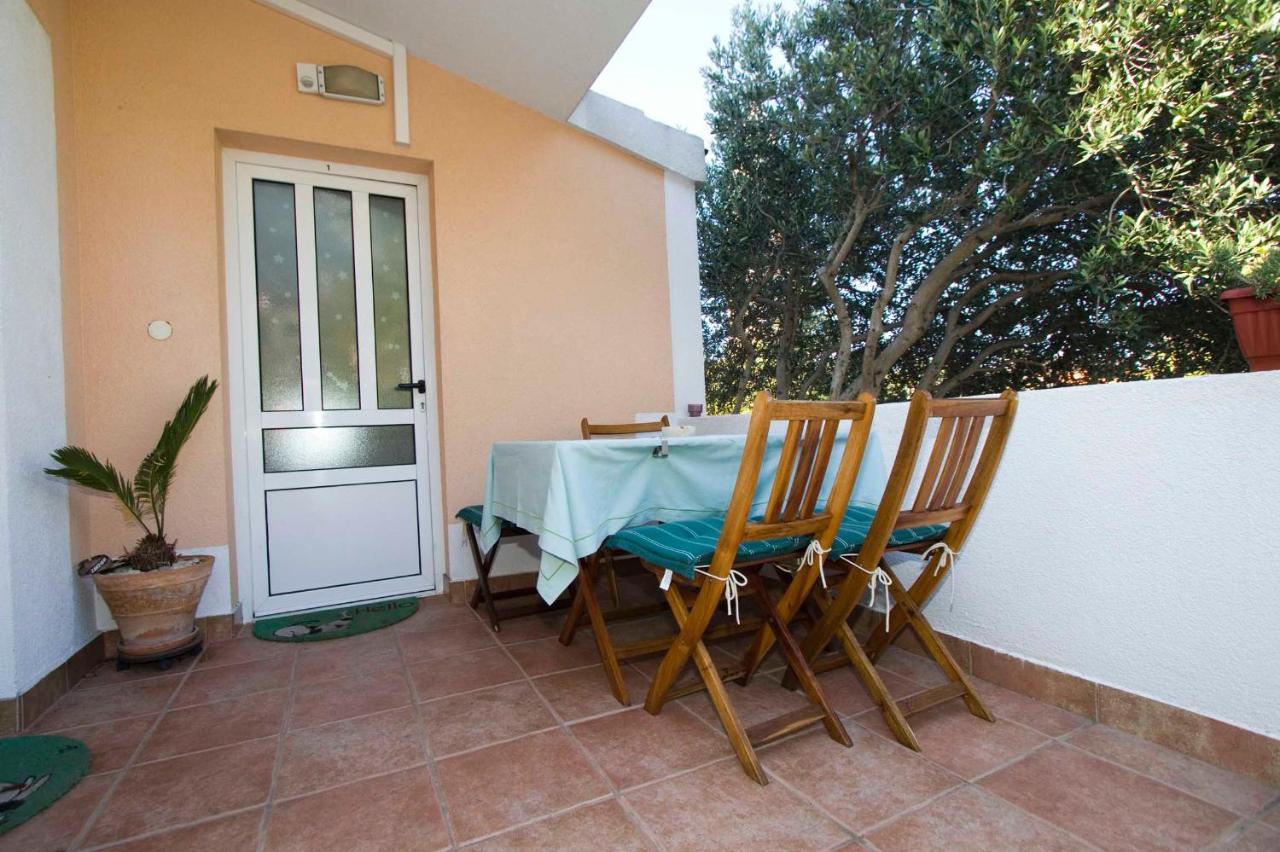מאקרסקה Apartman Mia I Toni מראה חיצוני תמונה
